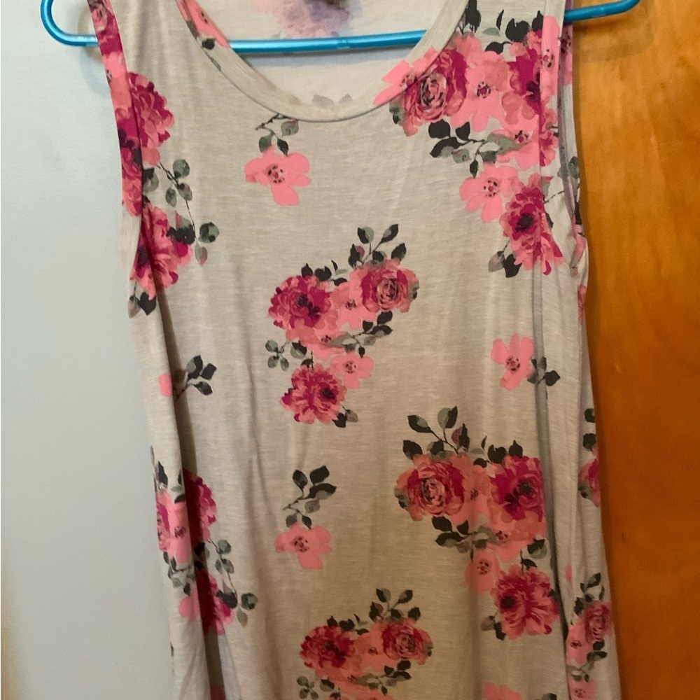 LuLaRoe Floral Tank Top - Pink and Gray